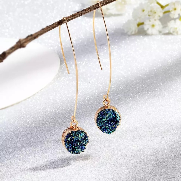 Jewelry - Blue Cluster Irregular Drop Dangle Gold Earrings